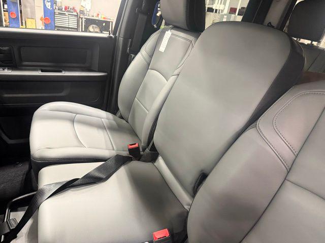 2026 Ram 2500 Tradesman Crew Cab 4x4 8' Box