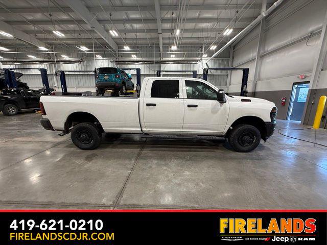 2026 Ram 2500 Tradesman Crew Cab 4x4 8 Box
