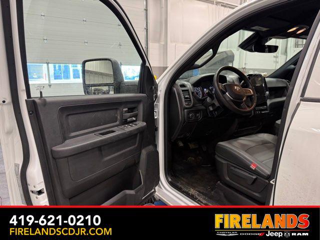 2026 Ram 2500 Tradesman Crew Cab 4x4 8 Box