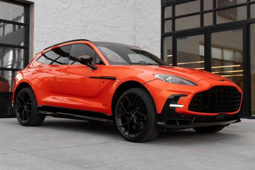 2026 Aston Martin DBX S
