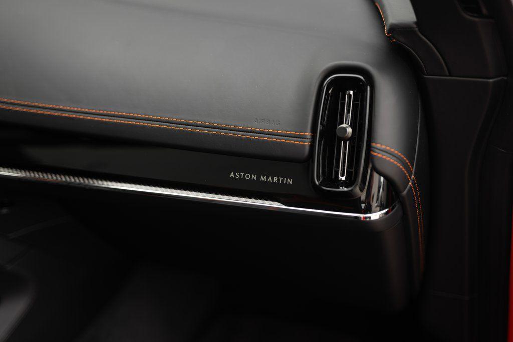 2026 Aston Martin DBX S - Photo 36