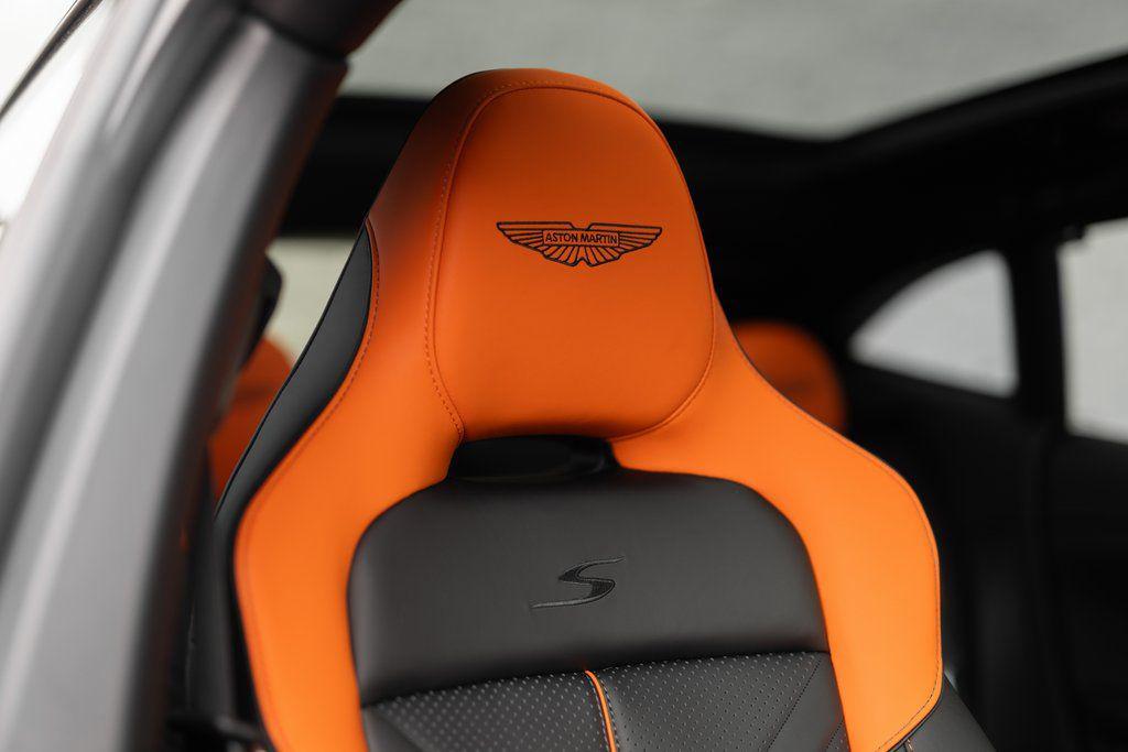 2026 Aston Martin DBX S - Photo 41