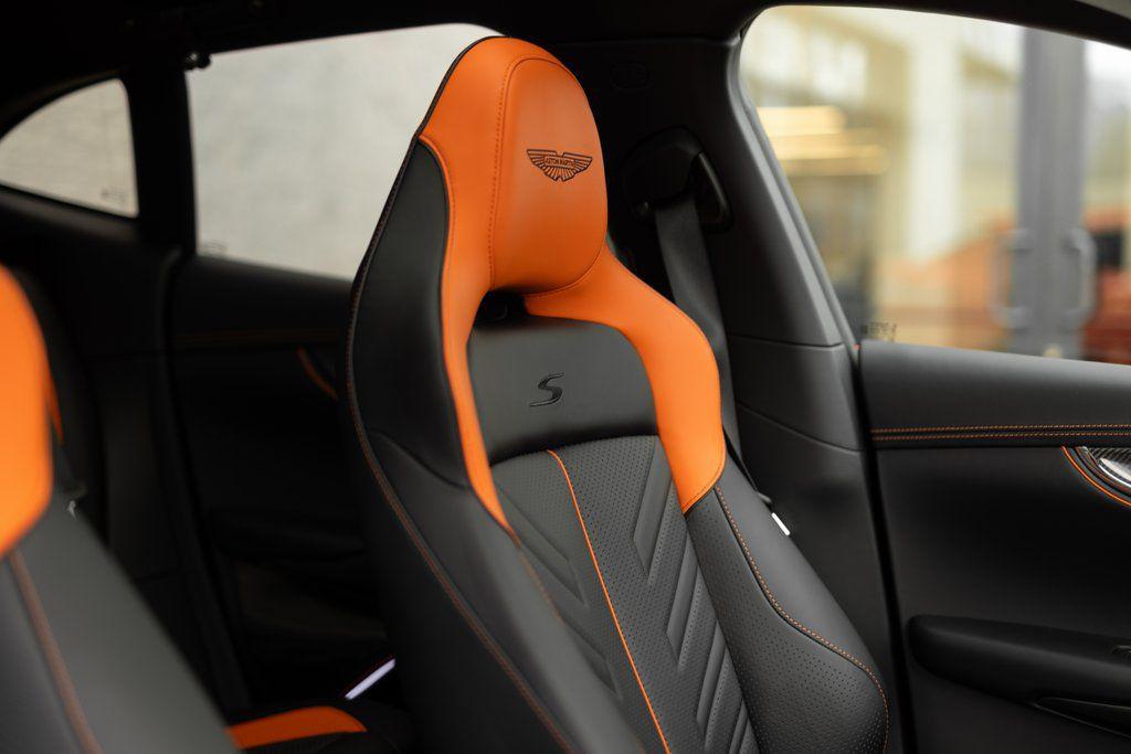 2026 Aston Martin DBX S - Photo 43