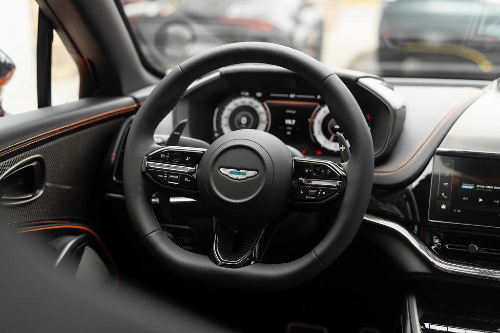 2026 Aston Martin DBX S - Photo 47