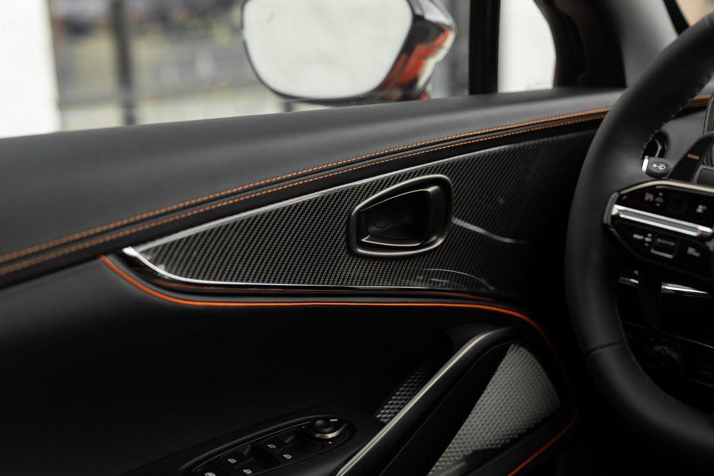 2026 Aston Martin DBX S - Photo 50