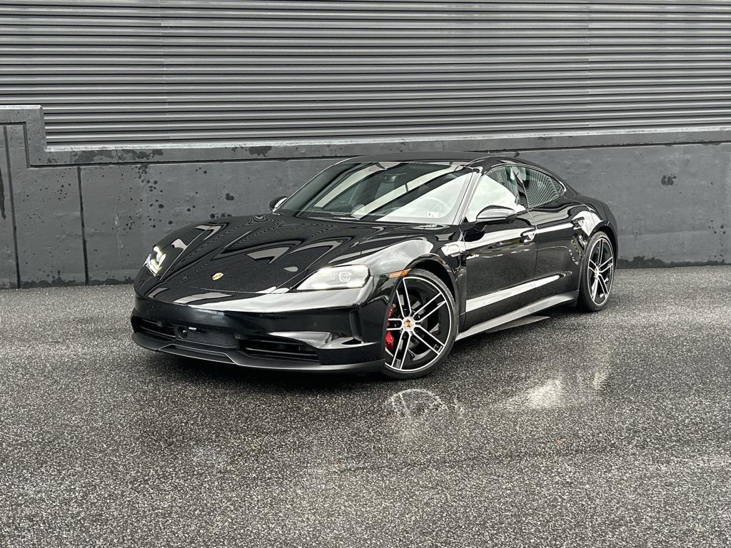 /2025 Porsche Taycan