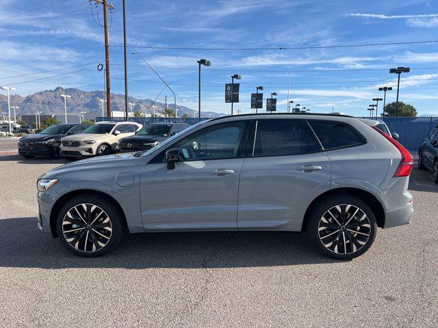 2026 Volvo XC60 Plug-In Hybrid Ultra, T8 AWD Electric/Gasoline, Dark