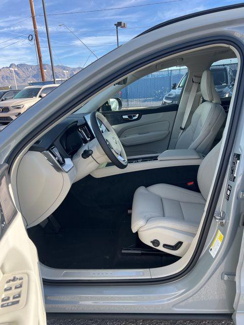 2026 Volvo XC60 Plug-In Hybrid Ultra, T8 AWD Electric/Gasoline, Dark