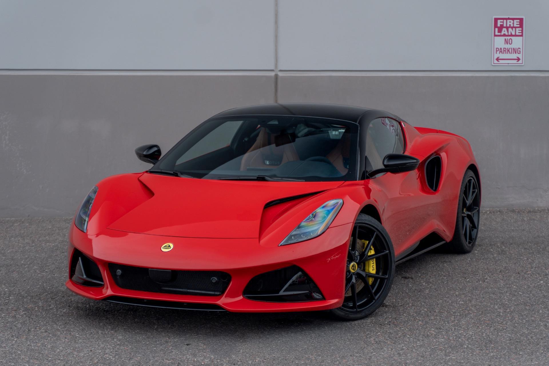 2026 Lotus Emira Base's photo