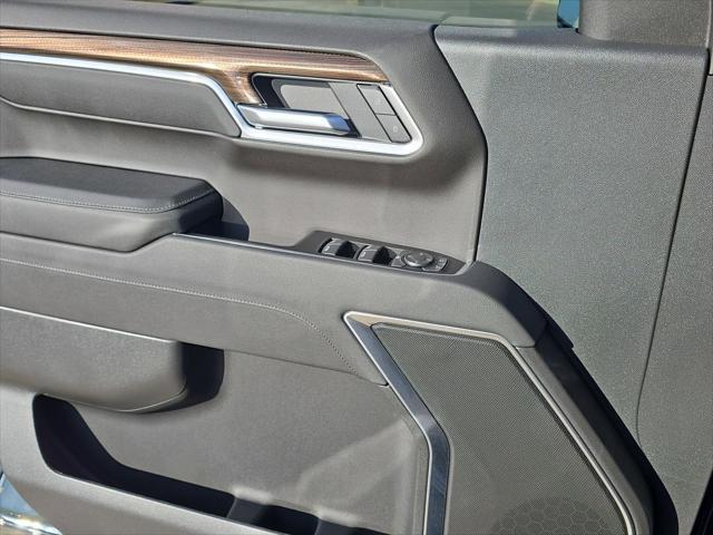 2026 Chevrolet Silverado 1500 4WD Crew Cab Standard Bed LT