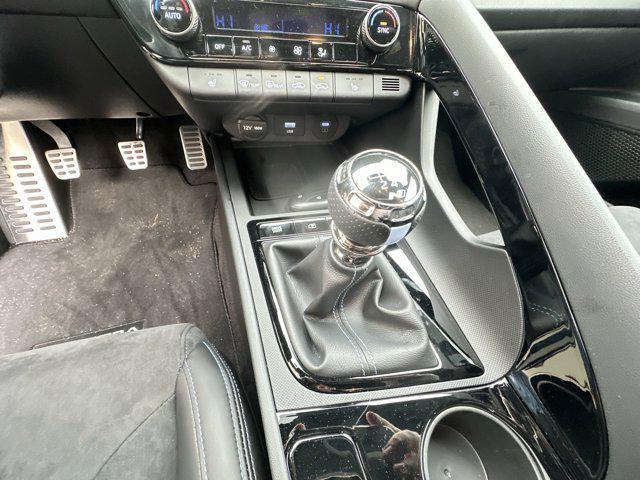 2026 Hyundai Elantra Manual