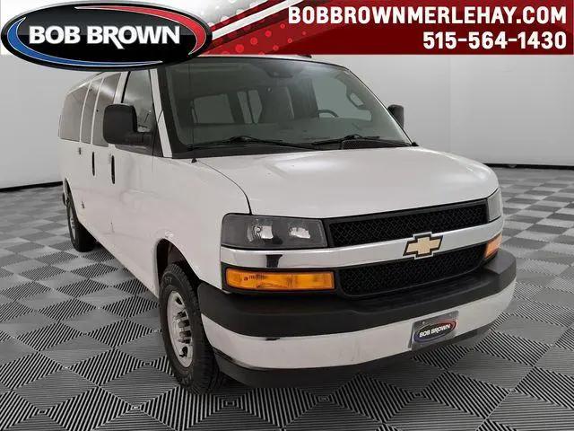 2022 Chevrolet Express Passenger RWD 3500 Extended Wheelbase LT for sale in Urbandale, IA