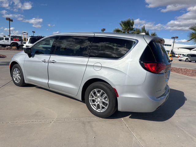 2026 Chrysler Voyager VOYAGER LX