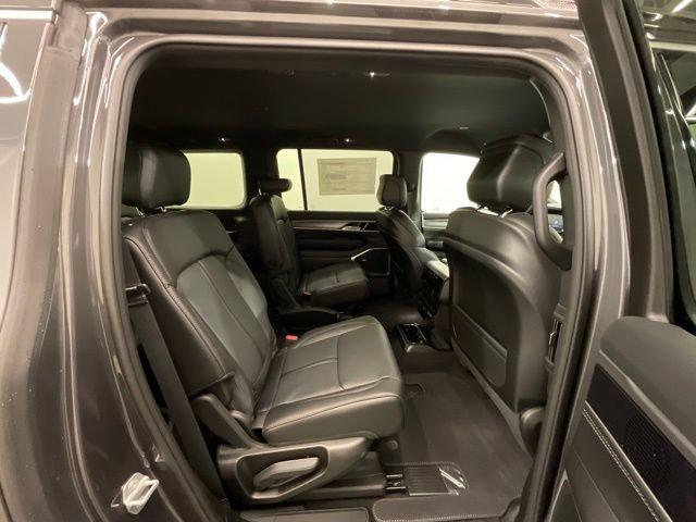 2026 Jeep Grand Wagoneer 4x4