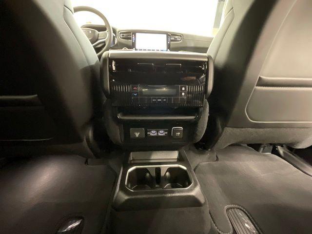 2026 Jeep Grand Wagoneer 4x4