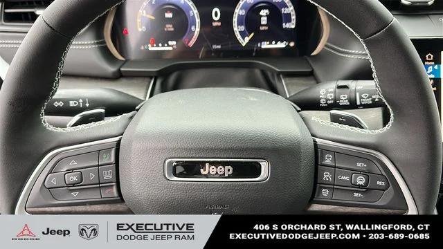 2026 Jeep Grand Cherokee Altitude 4x4