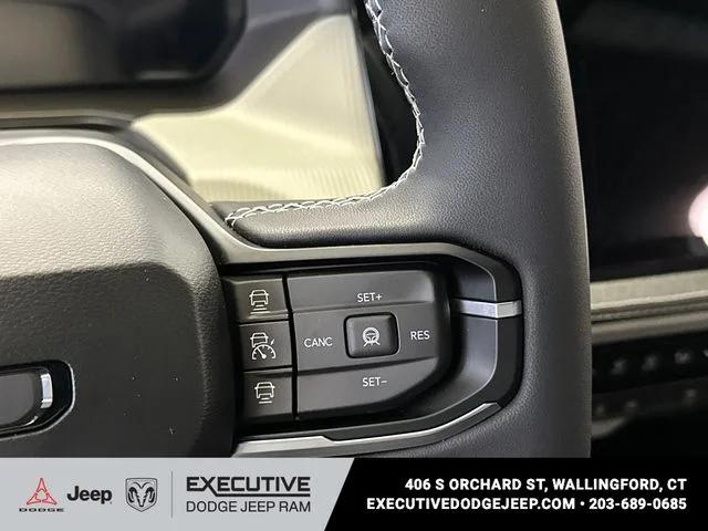 2026 Jeep Cherokee Laredo 4x4