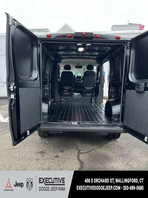 2026 Ram ProMaster Cargo Van Tradesman Low Roof 136" WB w/Pass Seat