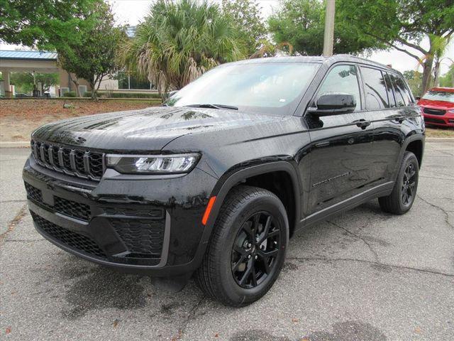 2026 Jeep Grand Cherokee GRAND CHEROKEE LAREDO ALTITUDE 4X2