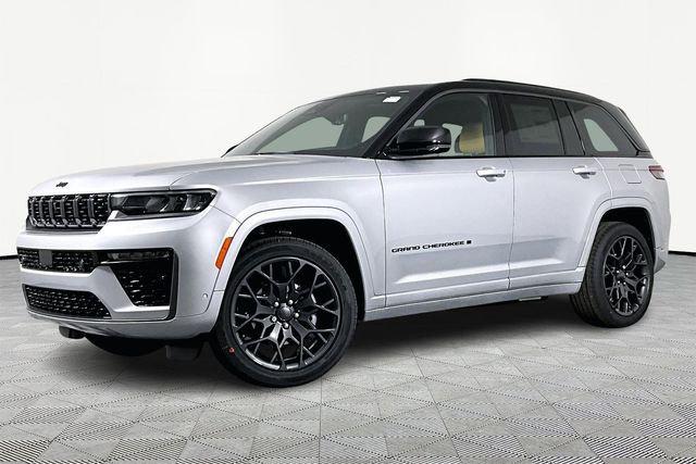 2026 Jeep Grand Cherokee GRAND CHEROKEE SUMMIT 4X4