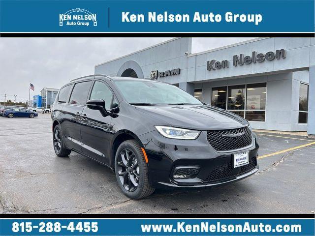 2026 Chrysler Pacifica PACIFICA SELECT AWD 2026 Chrysler Pacifica PACIFICA SELECT AWD