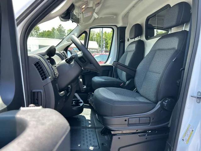 2026 Ram ProMaster Cargo Van Tradesman Low Roof 118" WB w/Pass Seat
