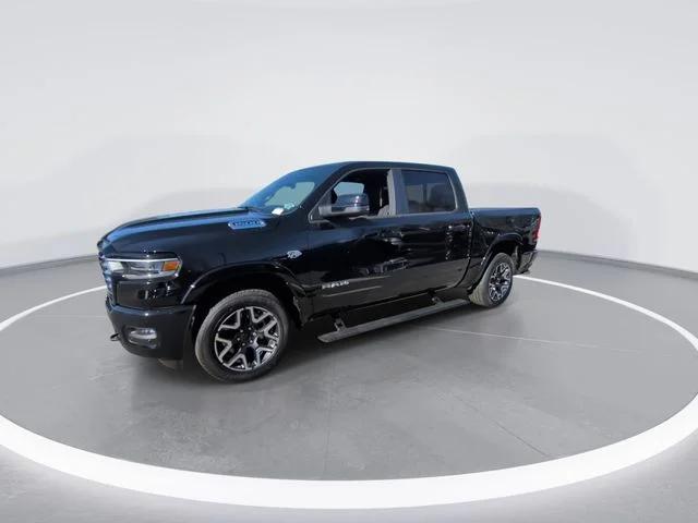 New 2026 Diamond Black Crystal Pearl-Coat Exterior Paint RAM LARAMIE image 4