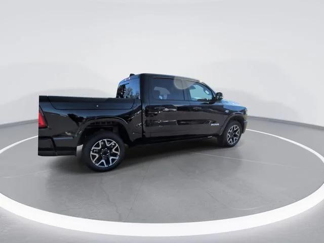 New 2026 Diamond Black Crystal Pearl-Coat Exterior Paint RAM LARAMIE image 8
