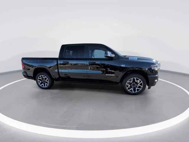 New 2026 Diamond Black Crystal Pearl-Coat Exterior Paint RAM LARAMIE image 9