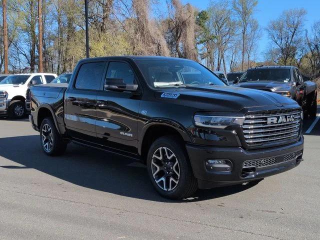 New 2026 Diamond Black Crystal Pearl-Coat Exterior Paint RAM LARAMIE image 15