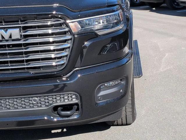 New 2026 Diamond Black Crystal Pearl-Coat Exterior Paint RAM LARAMIE image 17