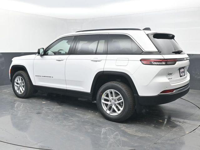 2026 Jeep Grand Cherokee GRAND CHEROKEE LAREDO X 4X4