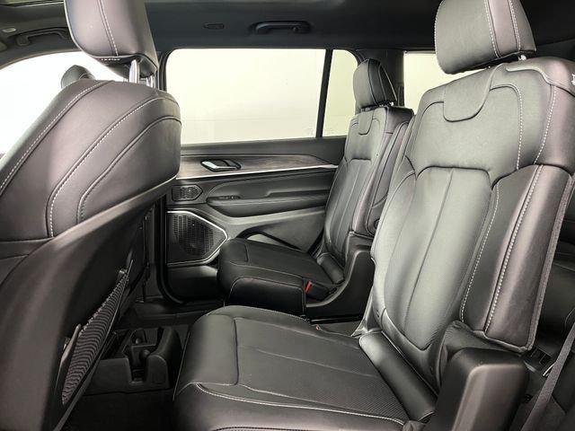 2026 Jeep Grand Cherokee GRAND CHEROKEE L LIMITED RESERVE 4X4