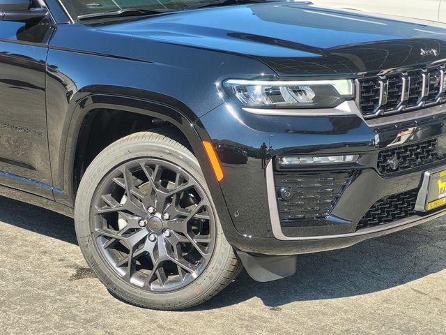 2026 Jeep Grand Cherokee GRAND CHEROKEE L SUMMIT 4X4