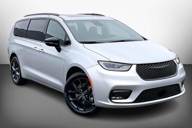 2026 Chrysler Pacifica PACIFICA LIMITED AWD