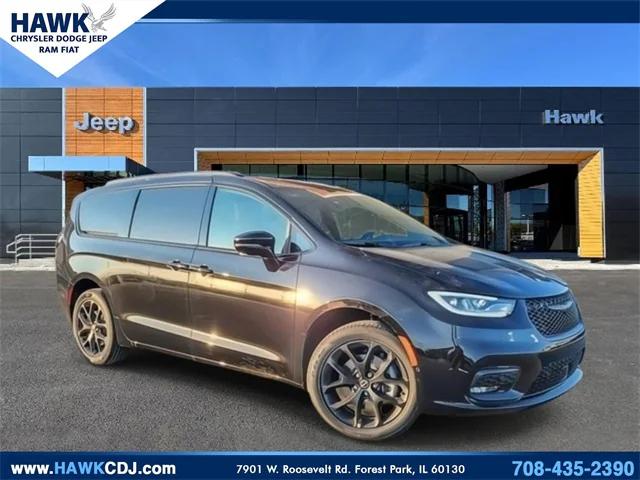 2026 Chrysler Pacifica PACIFICA LIMITED AWD