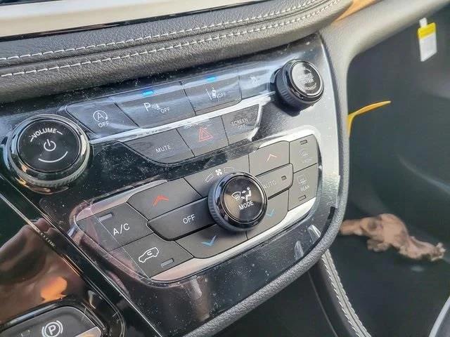 2026 Chrysler Pacifica Limited AWD