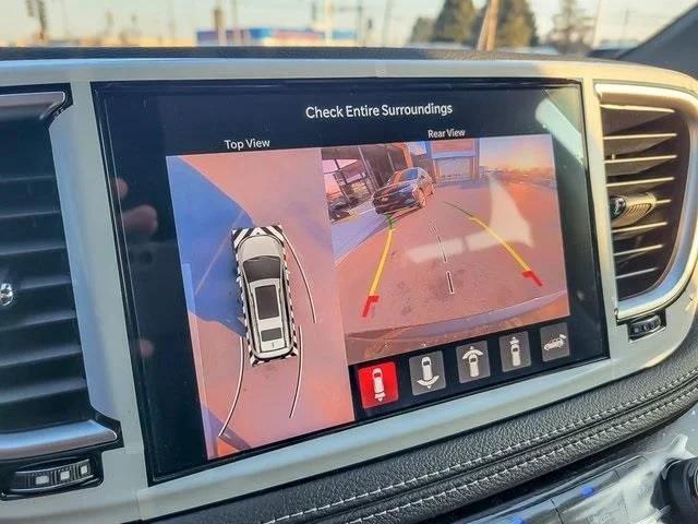 2026 Chrysler Pacifica Limited AWD