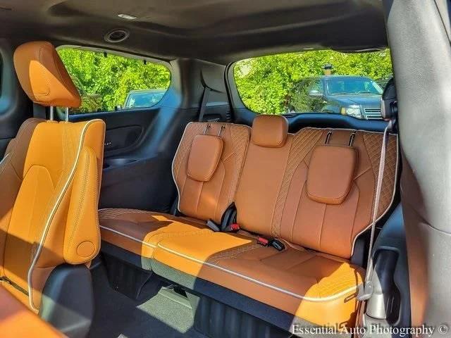 2026 Chrysler Pacifica Pinnacle AWD
