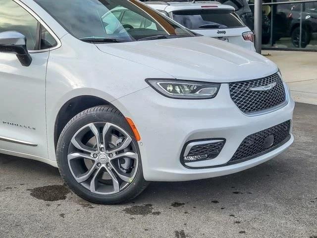 2026 Chrysler Pacifica Pinnacle AWD