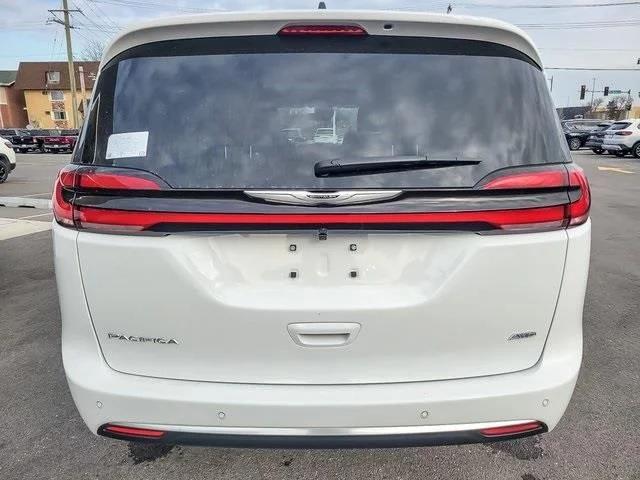 2026 Chrysler Pacifica Pinnacle AWD