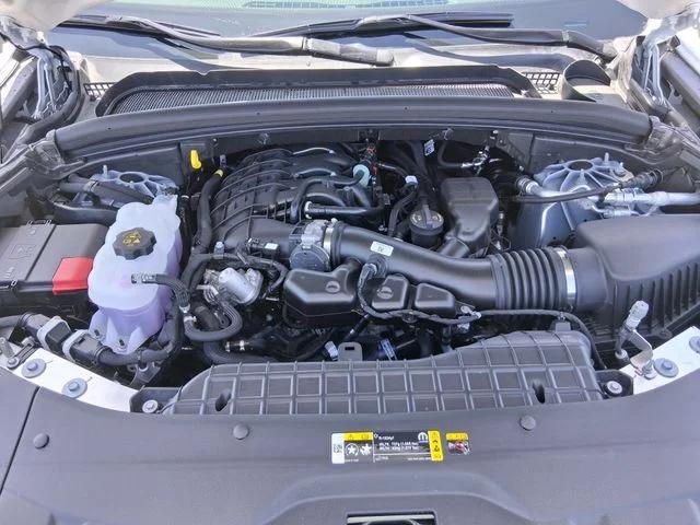 2026 Jeep Grand Cherokee Altitude 4x2