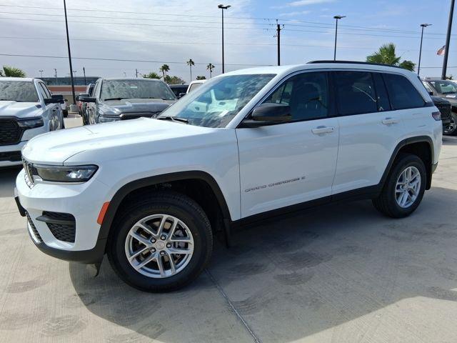 2026 Jeep Grand Cherokee GRAND CHEROKEE LAREDO X 4X2