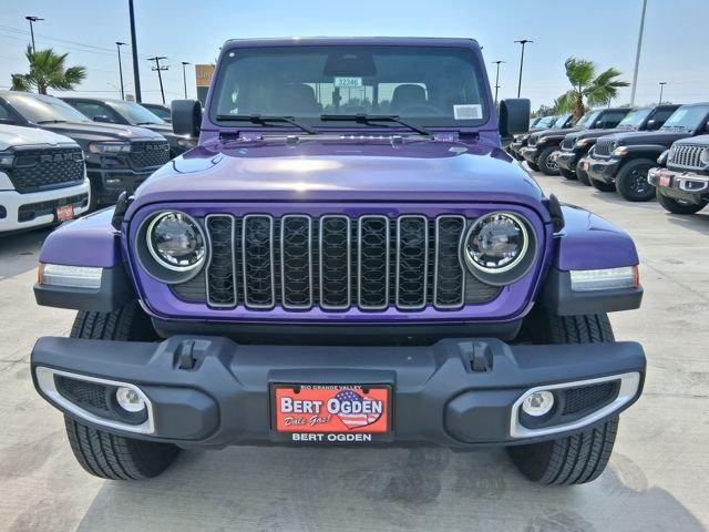 2026 Jeep Gladiator GLADIATOR SAHARA 4X4