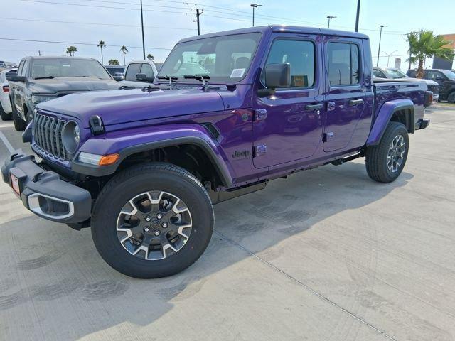 2026 Jeep Gladiator GLADIATOR SAHARA 4X4