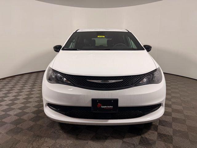 2026 Chrysler Voyager VOYAGER LX