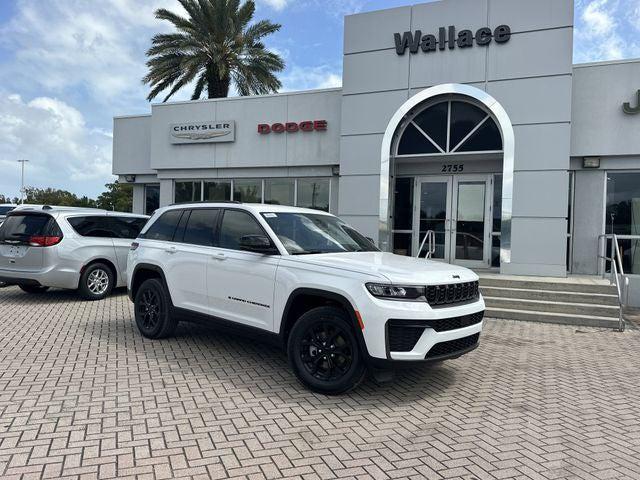 2026 Jeep Grand Cherokee GRAND CHEROKEE LAREDO ALTITUDE 4X4