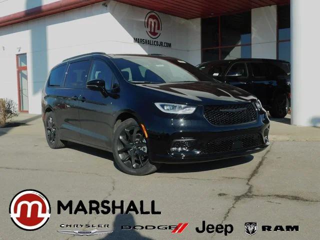 2026 Chrysler Pacifica Limited for sale in Crittenden, KY