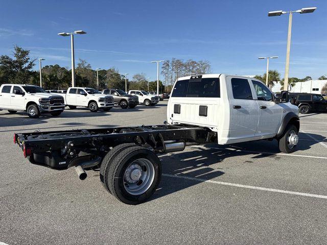2026 RAM Ram 5500 Chassis Cab RAM 5500 TRADESMAN CHASSIS CREW CAB 4X4 84 CA