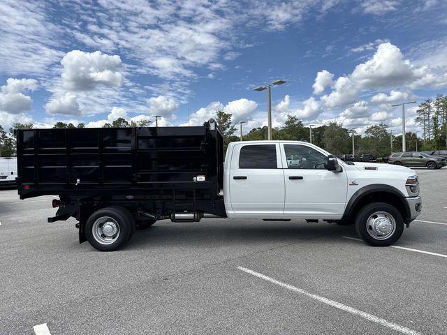 2026 RAM Ram 5500 Chassis Cab RAM 5500 TRADESMAN CHASSIS CREW CAB 4X4 84 CA 2026 RAM Ram 5500 Chassis Cab RAM 5500 TRADESMAN CHASSIS CREW CAB 4X4 84 CA